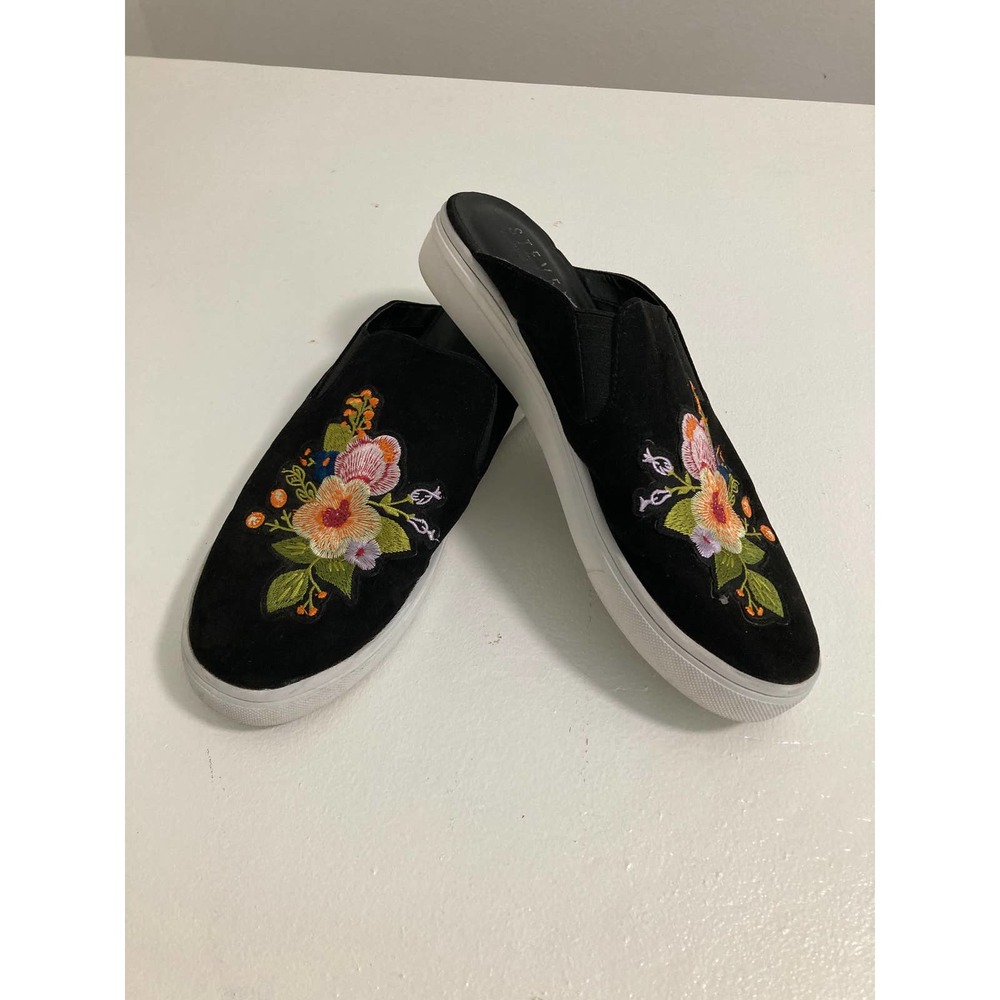 STEVEN BY STEVE MADDEN Size 10 Wide Lora Black Embroidered Mules Sliders